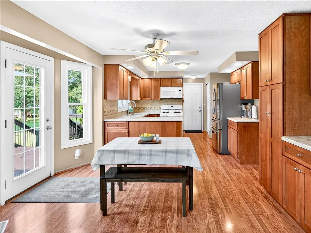 14 Sand Pebble Drive, Chili, New York 14624, Chili, New York 14624, 3 Bedrooms Bedrooms, 6 Rooms Rooms,2 BathroomsBathrooms,Residential,For Sale,14 Sand Pebble Drive, Chili, New York 14624,R1623275