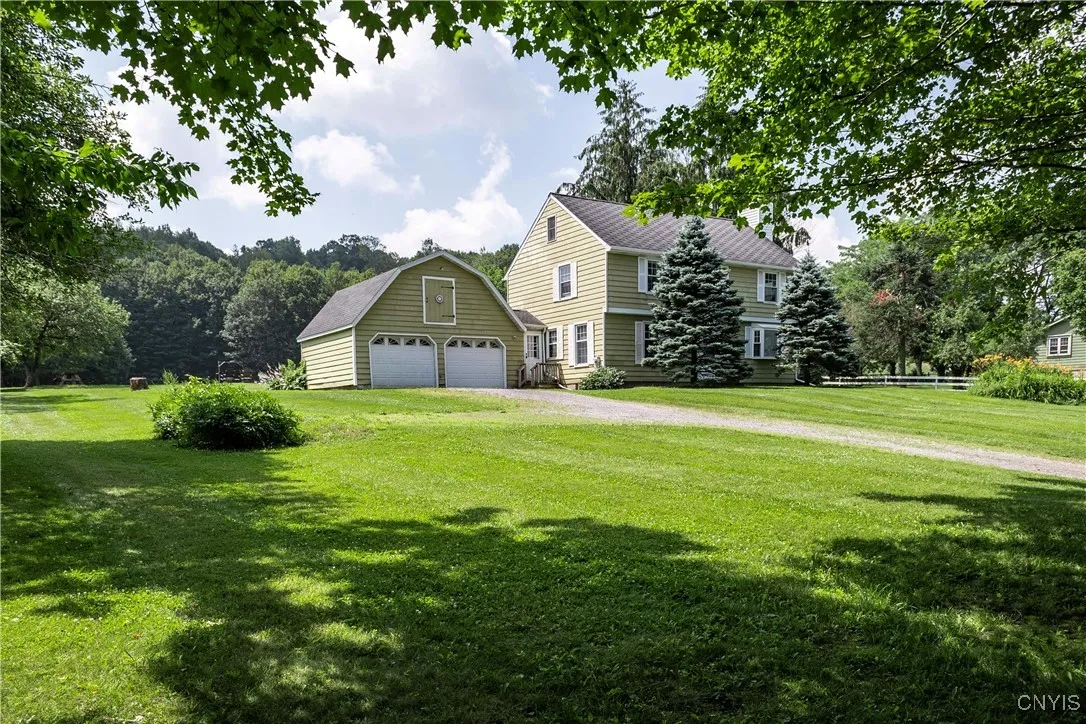 8762 Grange Hill Road, Paris, New York 13456, Paris, New York 13456, 4 Bedrooms Bedrooms, 9 Rooms Rooms,2 BathroomsBathrooms,Residential,For Sale,8762 Grange Hill Road, Paris, New York 13456,S1621775