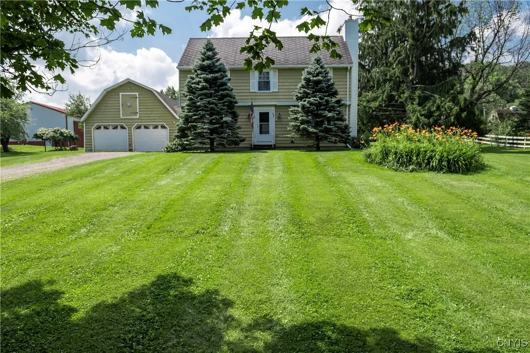 8762 Grange Hill Road, Paris, New York 13456, Paris, New York 13456, 4 Bedrooms Bedrooms, 9 Rooms Rooms,2 BathroomsBathrooms,Residential,For Sale,8762 Grange Hill Road, Paris, New York 13456,S1621775