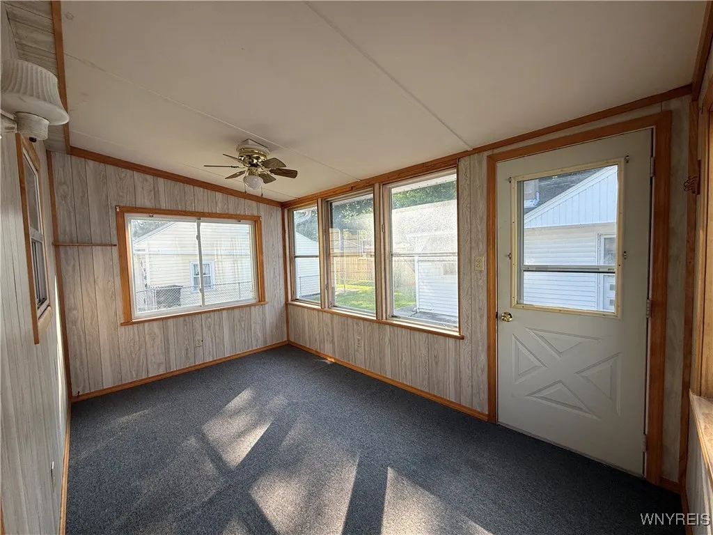 365 Linwood Avenue, North Tonawanda, New York 1412, North Tonawanda, New York 14120, 4 Bedrooms Bedrooms, 9 Rooms Rooms,1 BathroomBathrooms,Residential,For Sale,365 Linwood Avenue, North Tonawanda, New York 1412,B1623058