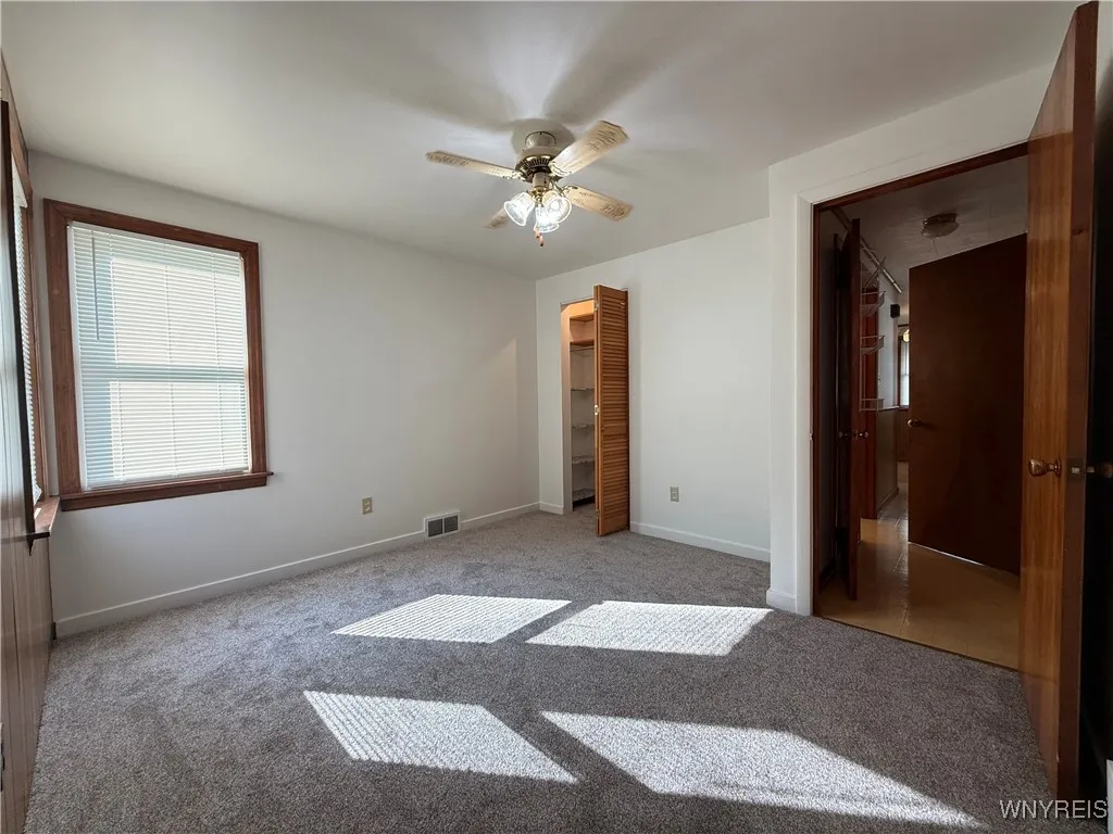 365 Linwood Avenue, North Tonawanda, New York 1412, North Tonawanda, New York 14120, 4 Bedrooms Bedrooms, 9 Rooms Rooms,1 BathroomBathrooms,Residential,For Sale,365 Linwood Avenue, North Tonawanda, New York 1412,B1623058