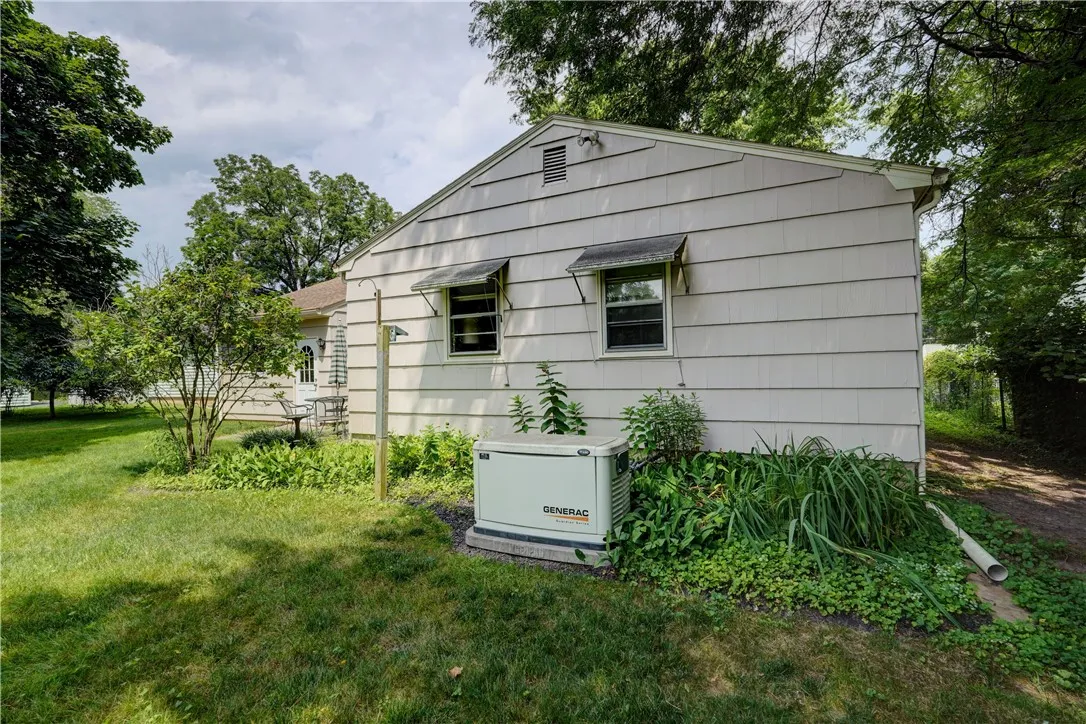 29 Country Lane, Penfield, New York 14526, Penfield, New York 14526, 3 Bedrooms Bedrooms, 6 Rooms Rooms,1 BathroomBathrooms,Residential,For Sale,29 Country Lane, Penfield, New York 14526,R1623024