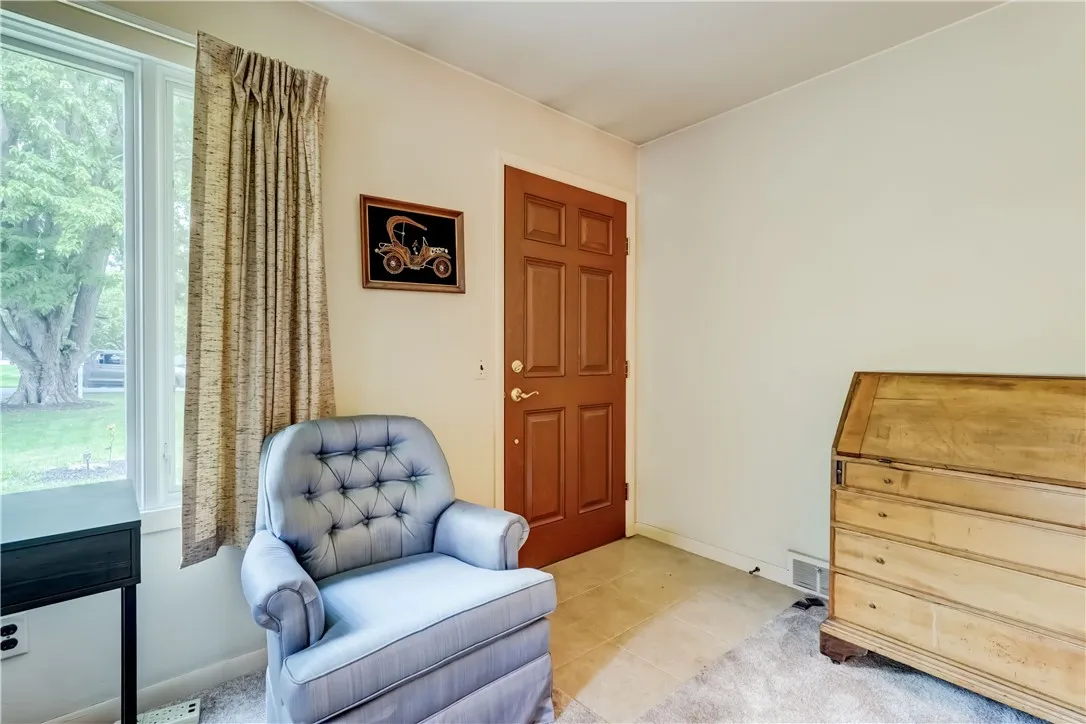 29 Country Lane, Penfield, New York 14526, Penfield, New York 14526, 3 Bedrooms Bedrooms, 6 Rooms Rooms,1 BathroomBathrooms,Residential,For Sale,29 Country Lane, Penfield, New York 14526,R1623024