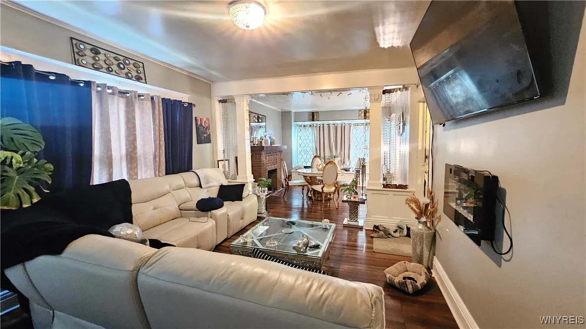 478 Northland Avenue, Buffalo, New York 14211, Buffalo, New York 14211, 6 Bedrooms Bedrooms, ,2 BathroomsBathrooms,Residential,For Sale,478 Northland Avenue, Buffalo, New York 14211,B1623185