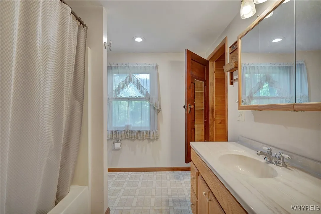 2503 Route 20a, Sheldon, New York 14167, Sheldon, New York 14167, 4 Bedrooms Bedrooms, 9 Rooms Rooms,2 BathroomsBathrooms,Residential,For Sale,2503 Route 20a, Sheldon, New York 14167,B1622468