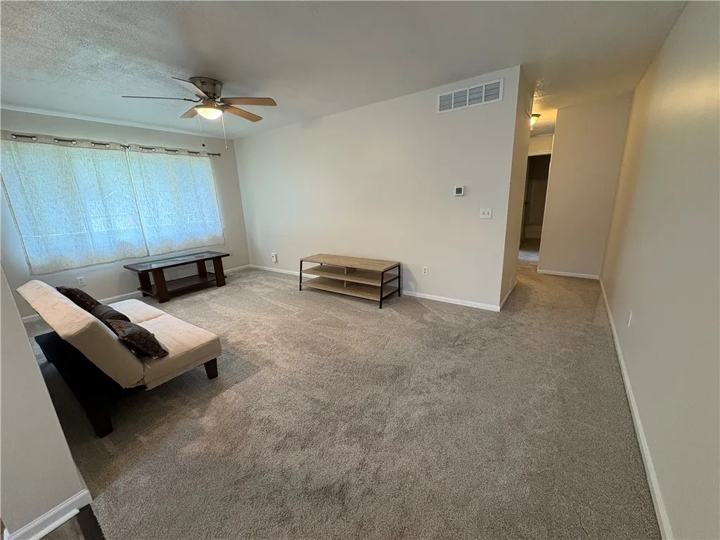 Living rm