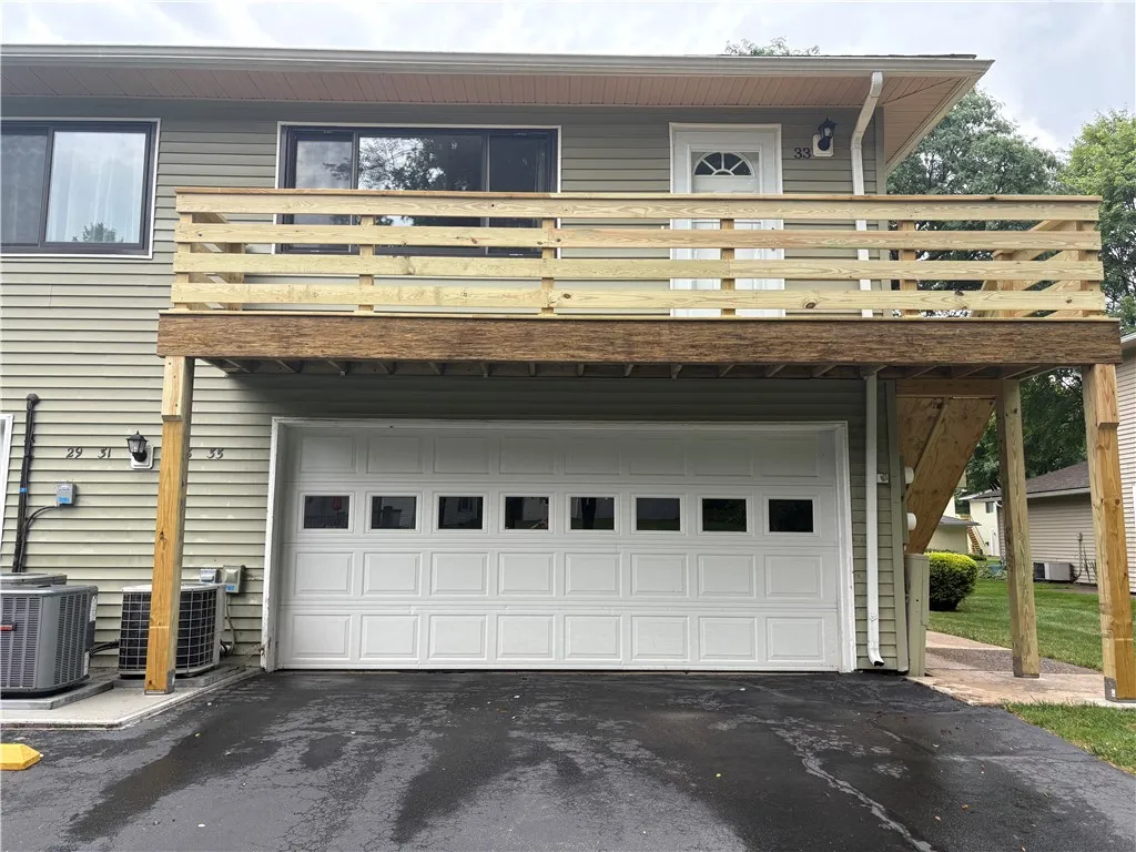 33 Milrace Drive, East Rochester, New York 14445, East Rochester, New York 14445, 2 Bedrooms Bedrooms, 4 Rooms Rooms,1 BathroomBathrooms,Residential,For Sale,33 Milrace Drive, East Rochester, New York 14445,R1623309