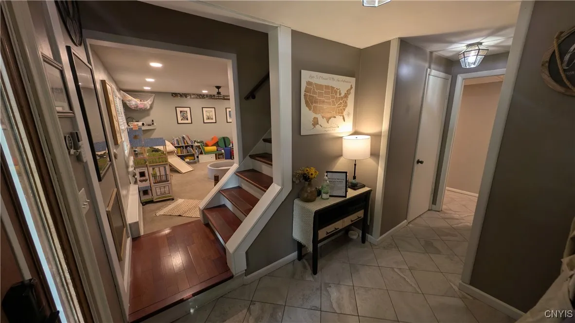 24 Regatta, Geddes, New York 13209, Geddes, New York 13209, 4 Bedrooms Bedrooms, 10 Rooms Rooms,2 BathroomsBathrooms,Residential,For Sale,24 Regatta, Geddes, New York 13209,S1622466