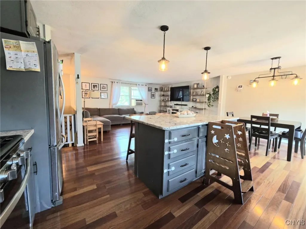 24 Regatta, Geddes, New York 13209, Geddes, New York 13209, 4 Bedrooms Bedrooms, 10 Rooms Rooms,2 BathroomsBathrooms,Residential,For Sale,24 Regatta, Geddes, New York 13209,S1622466