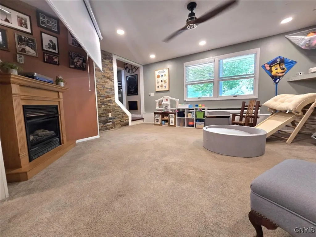 Down stairs Family  room