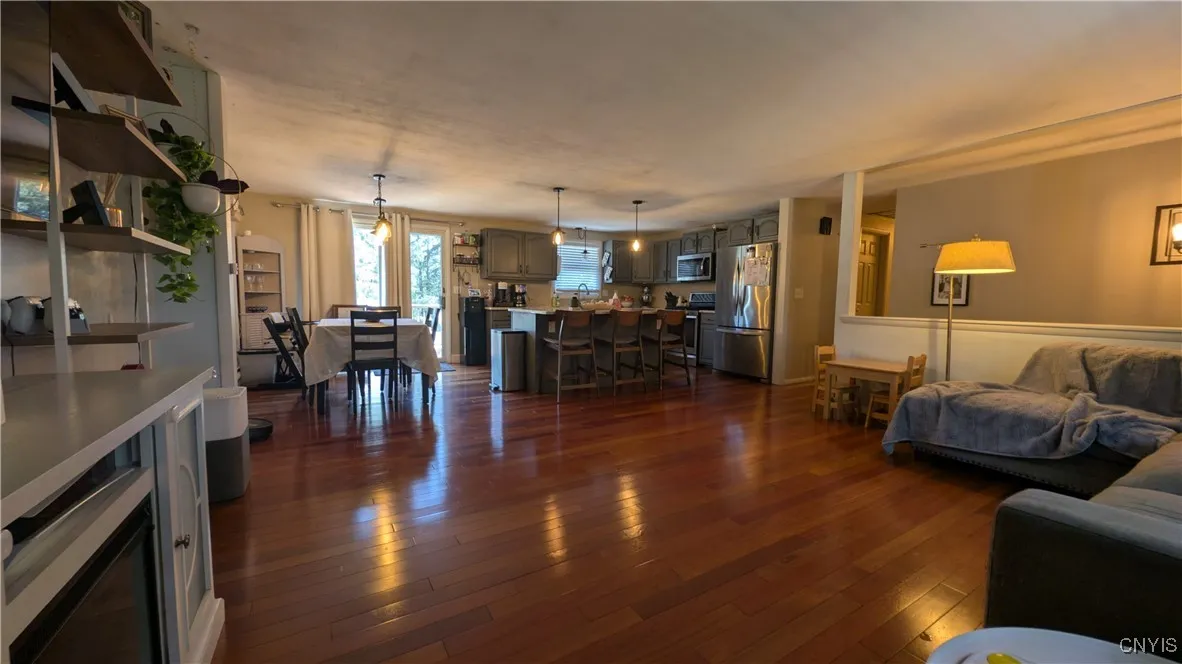 24 Regatta, Geddes, New York 13209, Geddes, New York 13209, 4 Bedrooms Bedrooms, 10 Rooms Rooms,2 BathroomsBathrooms,Residential,For Sale,24 Regatta, Geddes, New York 13209,S1622466