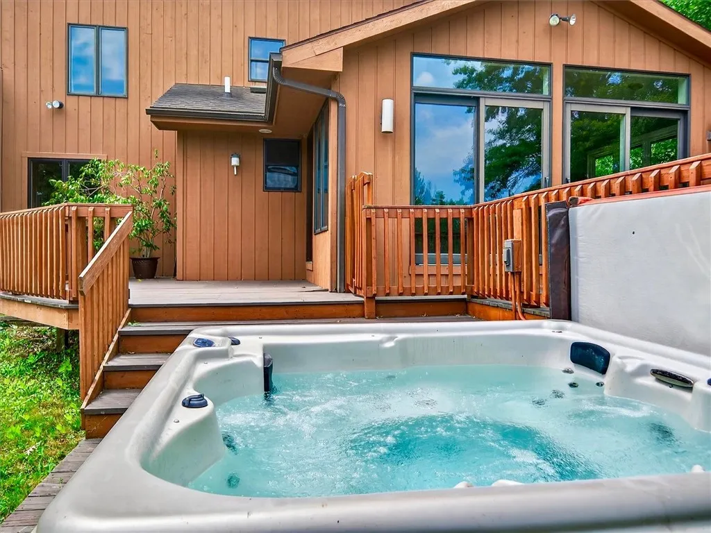 Hot tub stays