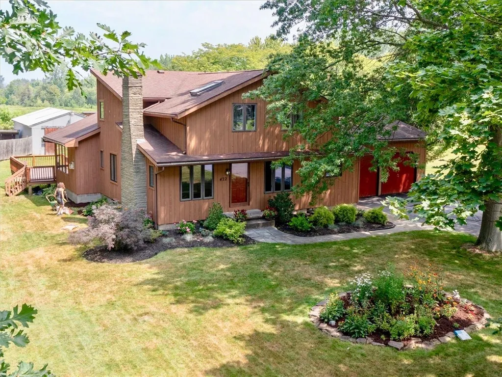 422 Huffer Road, Parma, New York 14468, Parma, New York 14468, 4 Bedrooms Bedrooms, 8 Rooms Rooms,2 BathroomsBathrooms,Residential,For Sale,422 Huffer Road, Parma, New York 14468,R1623212