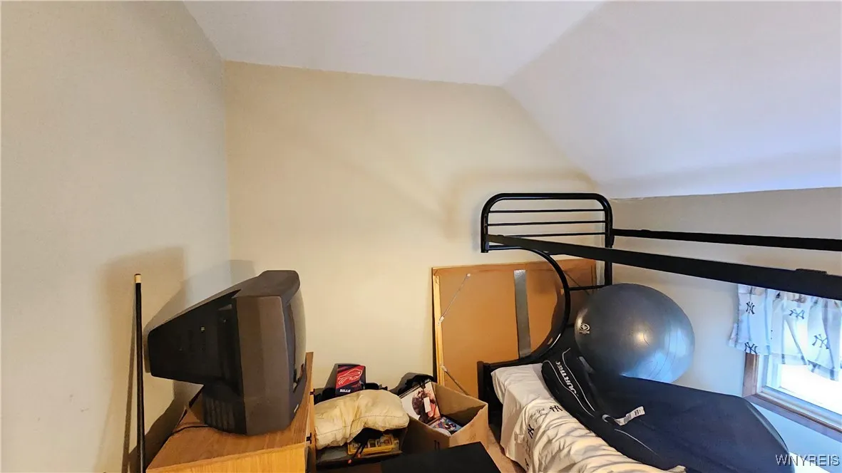 266 Lackawanna Avenue 2, Cheektowaga, New York 142, Cheektowaga, New York 14212, 5 Bedrooms Bedrooms, ,2 BathroomsBathrooms,Residential,For Sale,266 Lackawanna Avenue 2, Cheektowaga, New York 142,B1616750