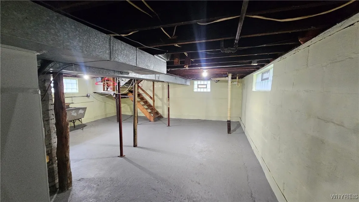 266 Lackawanna Avenue 2, Cheektowaga, New York 142, Cheektowaga, New York 14212, 5 Bedrooms Bedrooms, ,2 BathroomsBathrooms,Residential,For Sale,266 Lackawanna Avenue 2, Cheektowaga, New York 142,B1616750