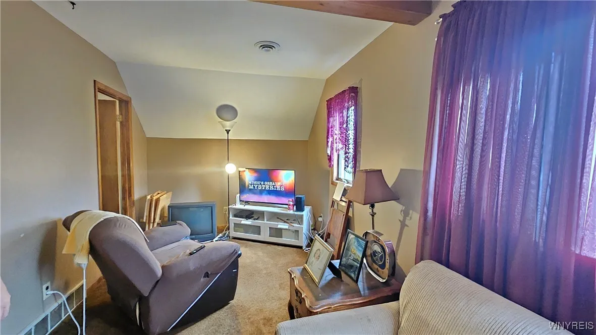 266 Lackawanna Avenue 2, Cheektowaga, New York 142, Cheektowaga, New York 14212, 5 Bedrooms Bedrooms, ,2 BathroomsBathrooms,Residential,For Sale,266 Lackawanna Avenue 2, Cheektowaga, New York 142,B1616750