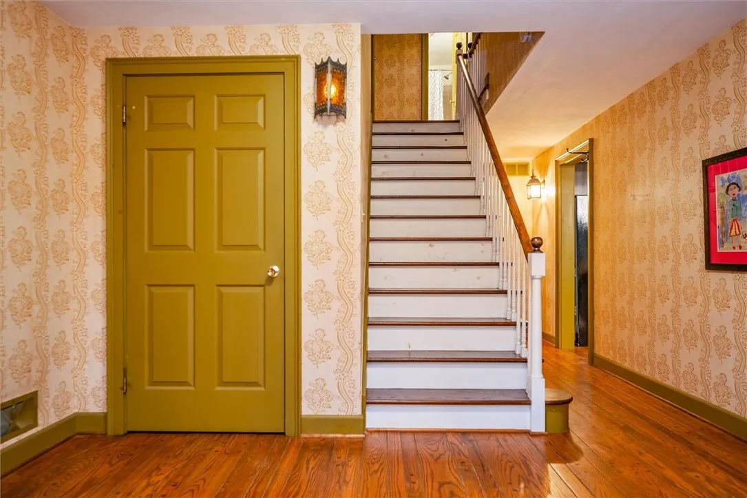 1132 Woodbridge Lane, Webster, New York 14580, Webster, New York 14580, 3 Bedrooms Bedrooms, 12 Rooms Rooms,2 BathroomsBathrooms,Residential,For Sale,1132 Woodbridge Lane, Webster, New York 14580,R1621381