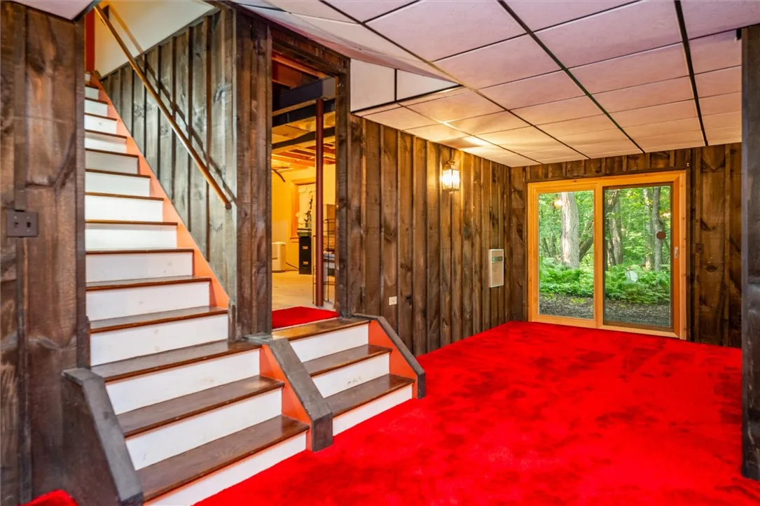 1132 Woodbridge Lane, Webster, New York 14580, Webster, New York 14580, 3 Bedrooms Bedrooms, 12 Rooms Rooms,2 BathroomsBathrooms,Residential,For Sale,1132 Woodbridge Lane, Webster, New York 14580,R1621381