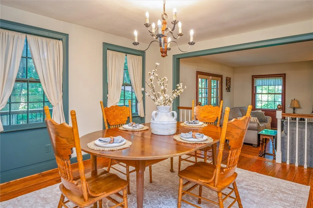 1132 Woodbridge Lane, Webster, New York 14580, Webster, New York 14580, 3 Bedrooms Bedrooms, 12 Rooms Rooms,2 BathroomsBathrooms,Residential,For Sale,1132 Woodbridge Lane, Webster, New York 14580,R1621381