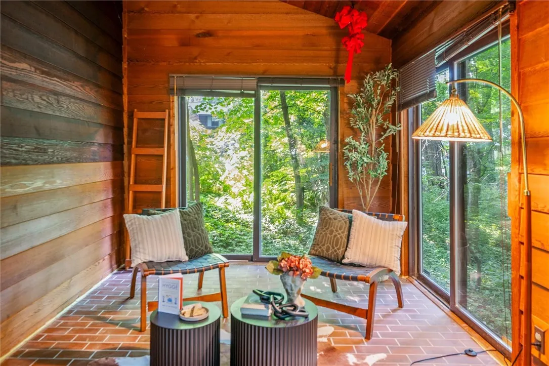 1132 Woodbridge Lane, Webster, New York 14580, Webster, New York 14580, 3 Bedrooms Bedrooms, 12 Rooms Rooms,2 BathroomsBathrooms,Residential,For Sale,1132 Woodbridge Lane, Webster, New York 14580,R1621381