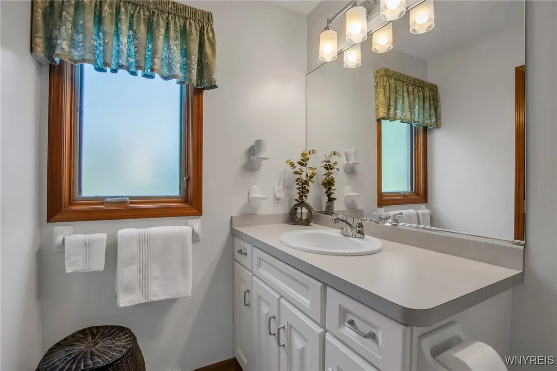 another view of primary bathroom