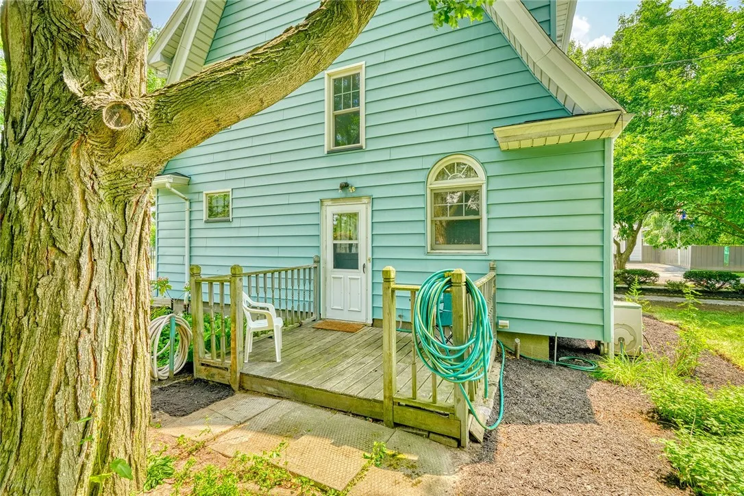 2145 Dewey Avenue, Rochester, New York 14615, Rochester, New York 14615, 3 Bedrooms Bedrooms, 7 Rooms Rooms,1 BathroomBathrooms,Residential,For Sale,2145 Dewey Avenue, Rochester, New York 14615,R1623184