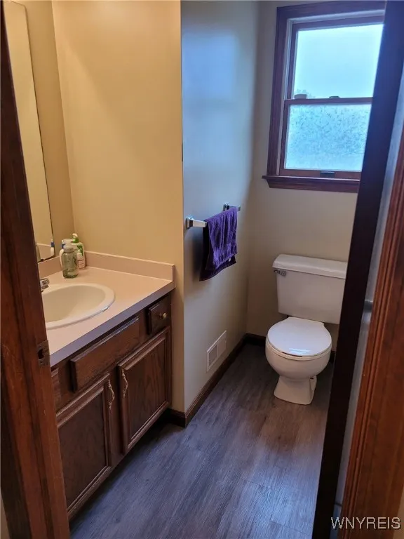169 Warner Road 167, Lancaster, New York 14043, Lancaster, New York 14043, 6 Bedrooms Bedrooms, ,2 BathroomsBathrooms,Residential,For Sale,169 Warner Road 167, Lancaster, New York 14043,B1623317