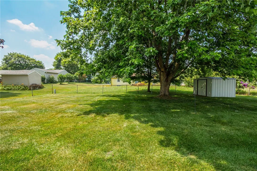1176 Hook Road, Farmington, New York 14425, Farmington, New York 14425, 3 Bedrooms Bedrooms, 7 Rooms Rooms,1 BathroomBathrooms,Residential,For Sale,1176 Hook Road, Farmington, New York 14425,R1621055