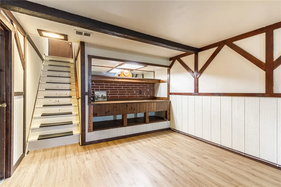 1176 Hook Road, Farmington, New York 14425, Farmington, New York 14425, 3 Bedrooms Bedrooms, 7 Rooms Rooms,1 BathroomBathrooms,Residential,For Sale,1176 Hook Road, Farmington, New York 14425,R1621055