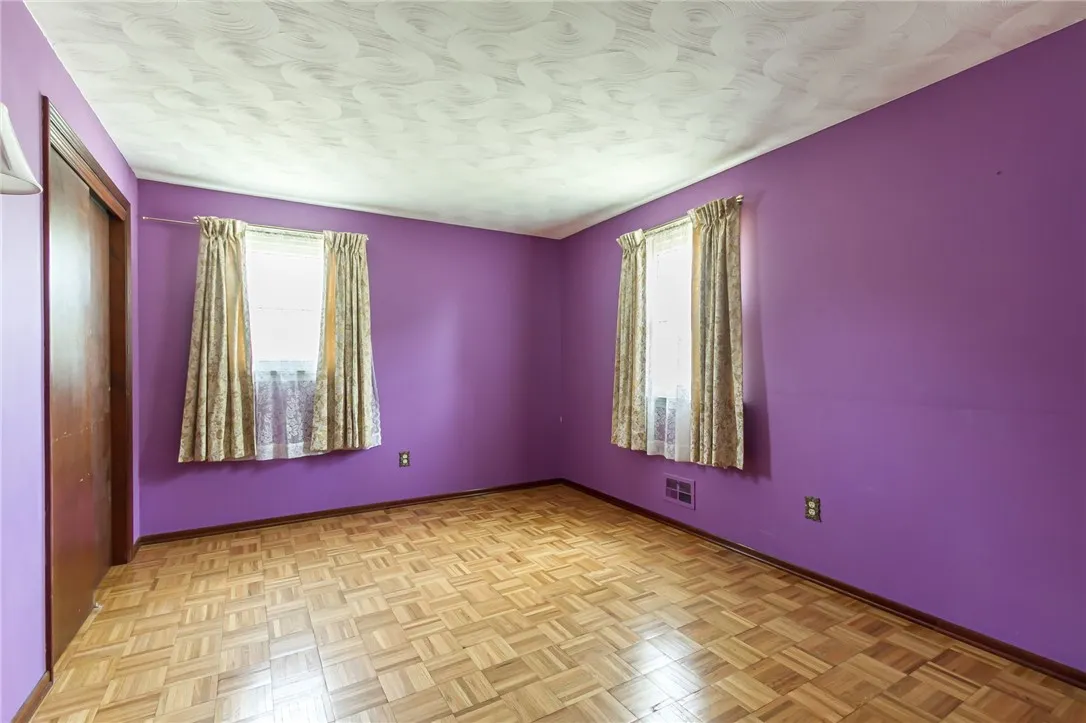 1176 Hook Road, Farmington, New York 14425, Farmington, New York 14425, 3 Bedrooms Bedrooms, 7 Rooms Rooms,1 BathroomBathrooms,Residential,For Sale,1176 Hook Road, Farmington, New York 14425,R1621055