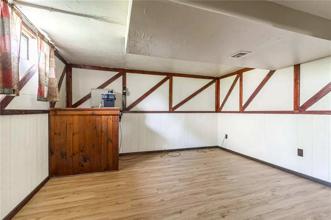 1176 Hook Road, Farmington, New York 14425, Farmington, New York 14425, 3 Bedrooms Bedrooms, 7 Rooms Rooms,1 BathroomBathrooms,Residential,For Sale,1176 Hook Road, Farmington, New York 14425,R1621055