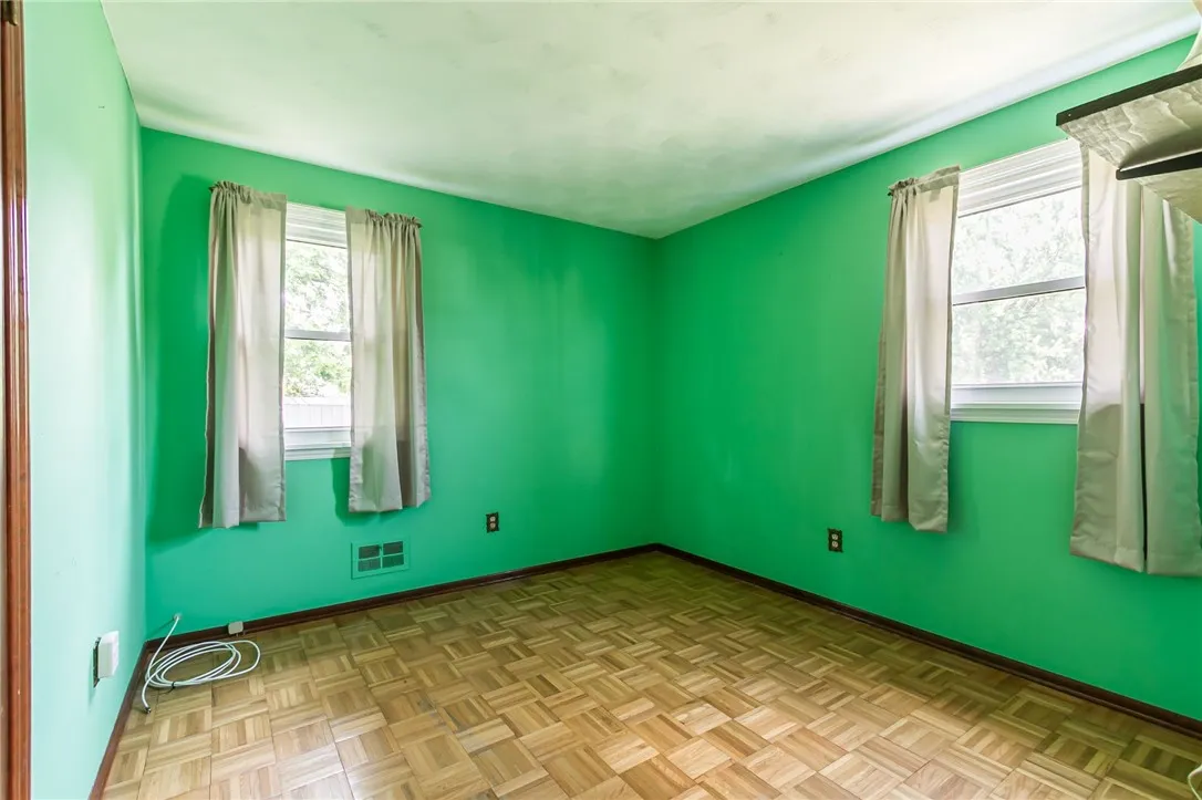 1176 Hook Road, Farmington, New York 14425, Farmington, New York 14425, 3 Bedrooms Bedrooms, 7 Rooms Rooms,1 BathroomBathrooms,Residential,For Sale,1176 Hook Road, Farmington, New York 14425,R1621055