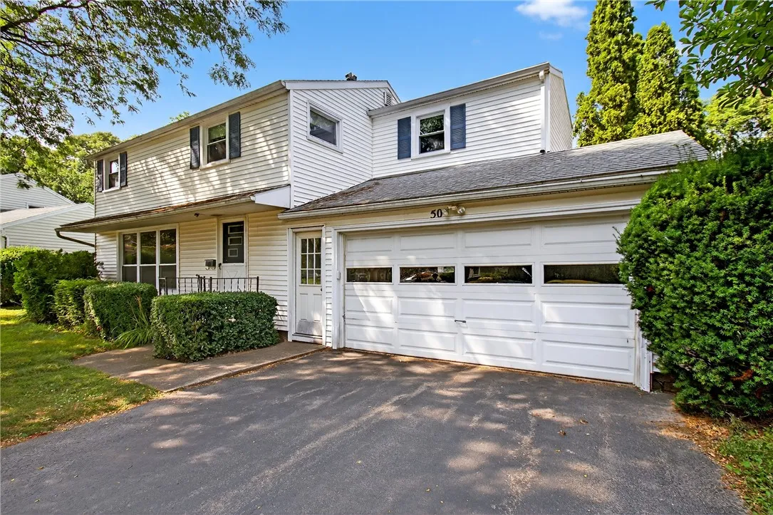 50 Greenvale Drive, Brighton, New York 14618, Brighton, New York 14618, 4 Bedrooms Bedrooms, 7 Rooms Rooms,1 BathroomBathrooms,Residential,For Sale,50 Greenvale Drive, Brighton, New York 14618,R1619467
