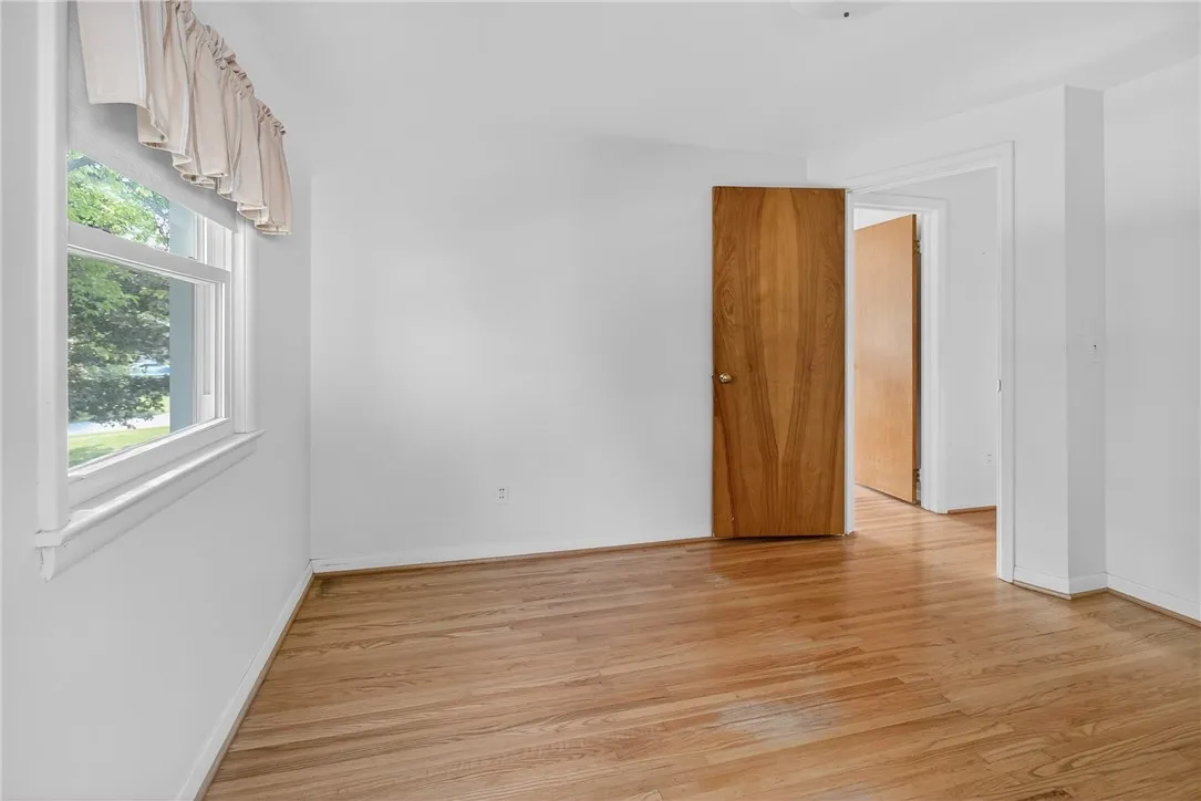 4TH BEDROOM