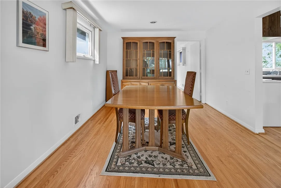 50 Greenvale Drive, Brighton, New York 14618, Brighton, New York 14618, 4 Bedrooms Bedrooms, 7 Rooms Rooms,1 BathroomBathrooms,Residential,For Sale,50 Greenvale Drive, Brighton, New York 14618,R1619467