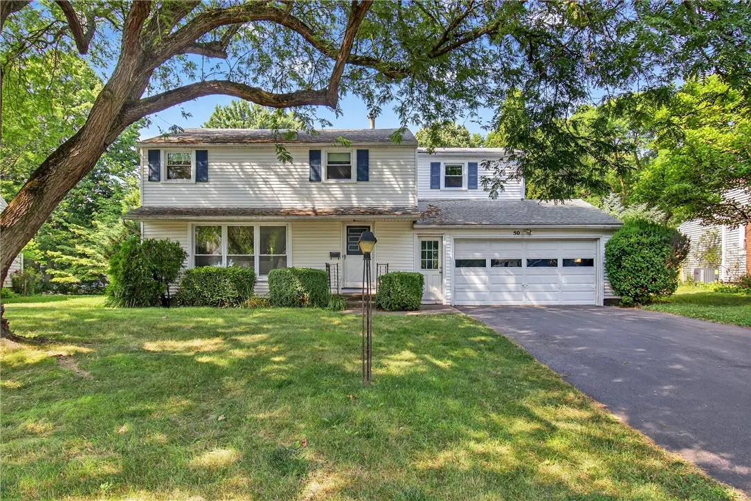 50 Greenvale Drive, Brighton, New York 14618, Brighton, New York 14618, 4 Bedrooms Bedrooms, 7 Rooms Rooms,1 BathroomBathrooms,Residential,For Sale,50 Greenvale Drive, Brighton, New York 14618,R1619467