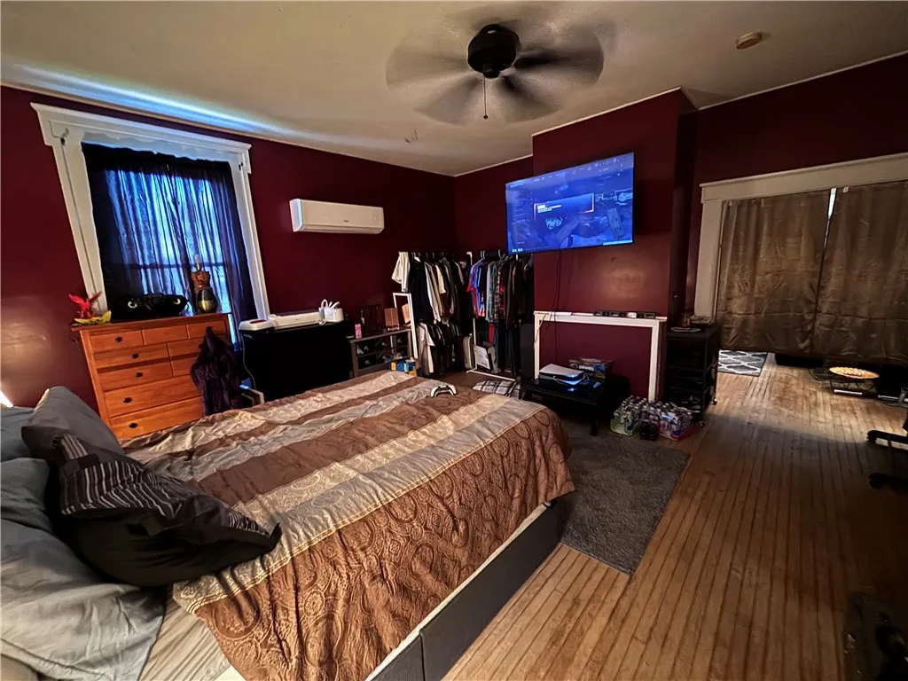 Bedroom Downstairs