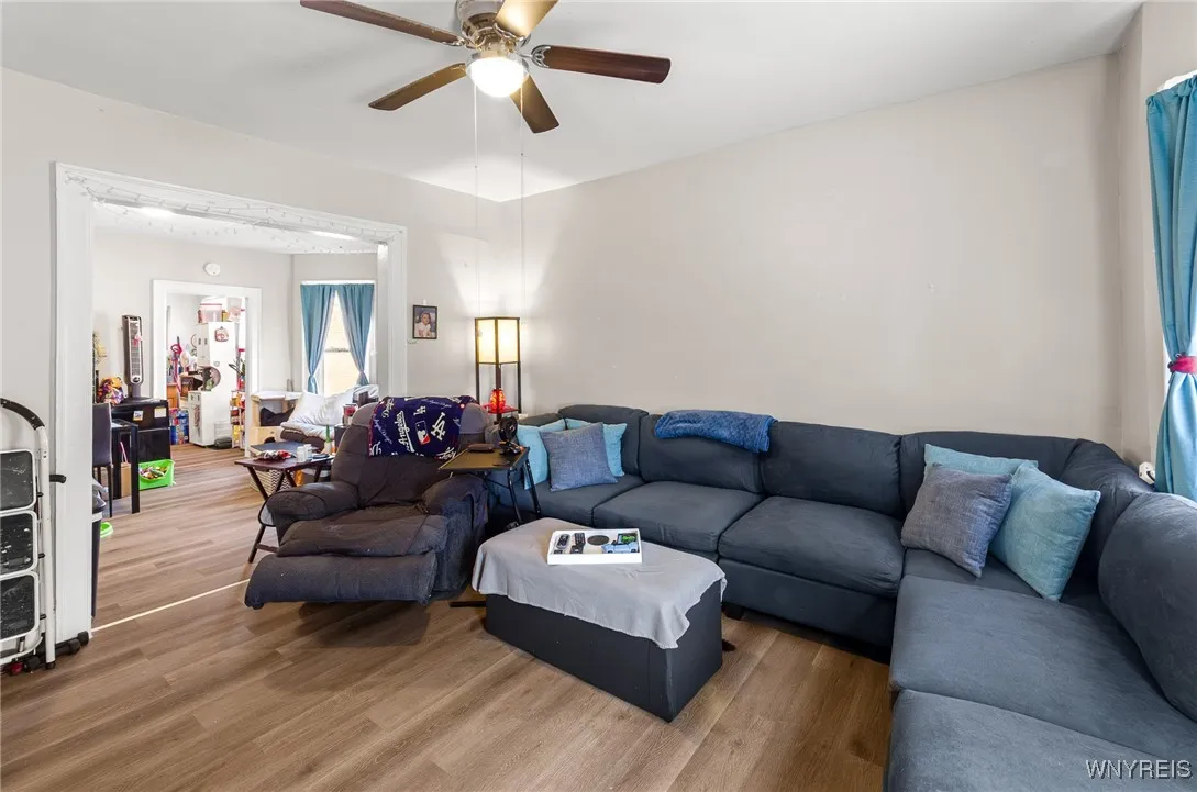 180 Rhode Island Street, Buffalo, New York 14213, Buffalo, New York 14213, 6 Bedrooms Bedrooms, ,2 BathroomsBathrooms,Residential,For Sale,180 Rhode Island Street, Buffalo, New York 14213,B1622994