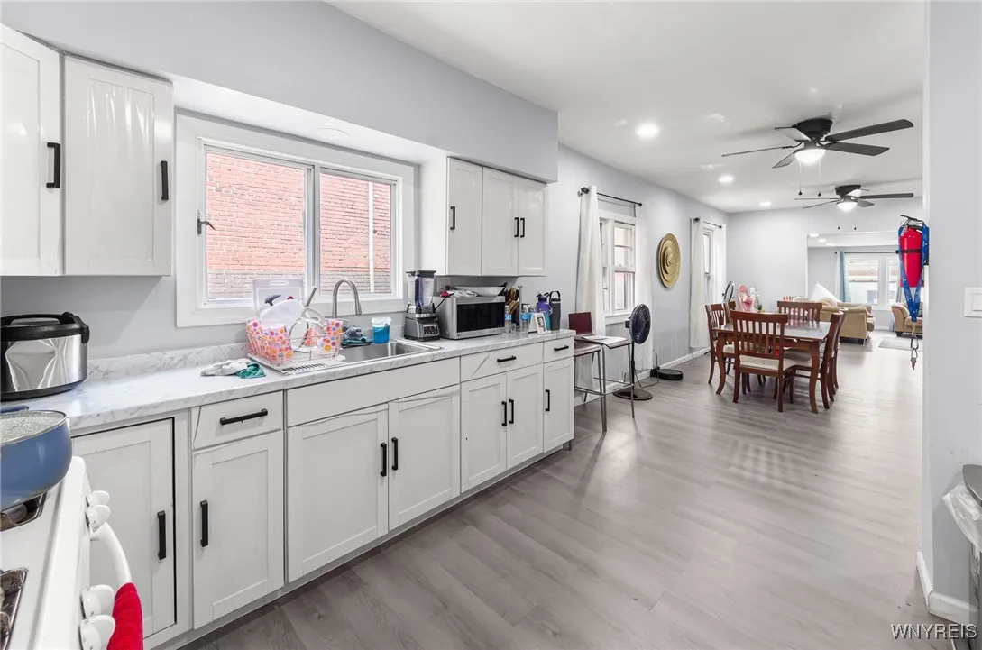 180 Rhode Island Street, Buffalo, New York 14213, Buffalo, New York 14213, 6 Bedrooms Bedrooms, ,2 BathroomsBathrooms,Residential,For Sale,180 Rhode Island Street, Buffalo, New York 14213,B1622994