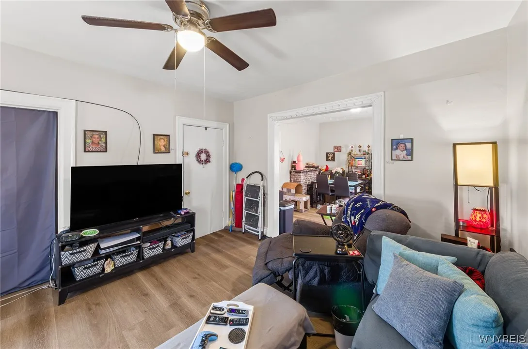 180 Rhode Island Street, Buffalo, New York 14213, Buffalo, New York 14213, 6 Bedrooms Bedrooms, ,2 BathroomsBathrooms,Residential,For Sale,180 Rhode Island Street, Buffalo, New York 14213,B1622994