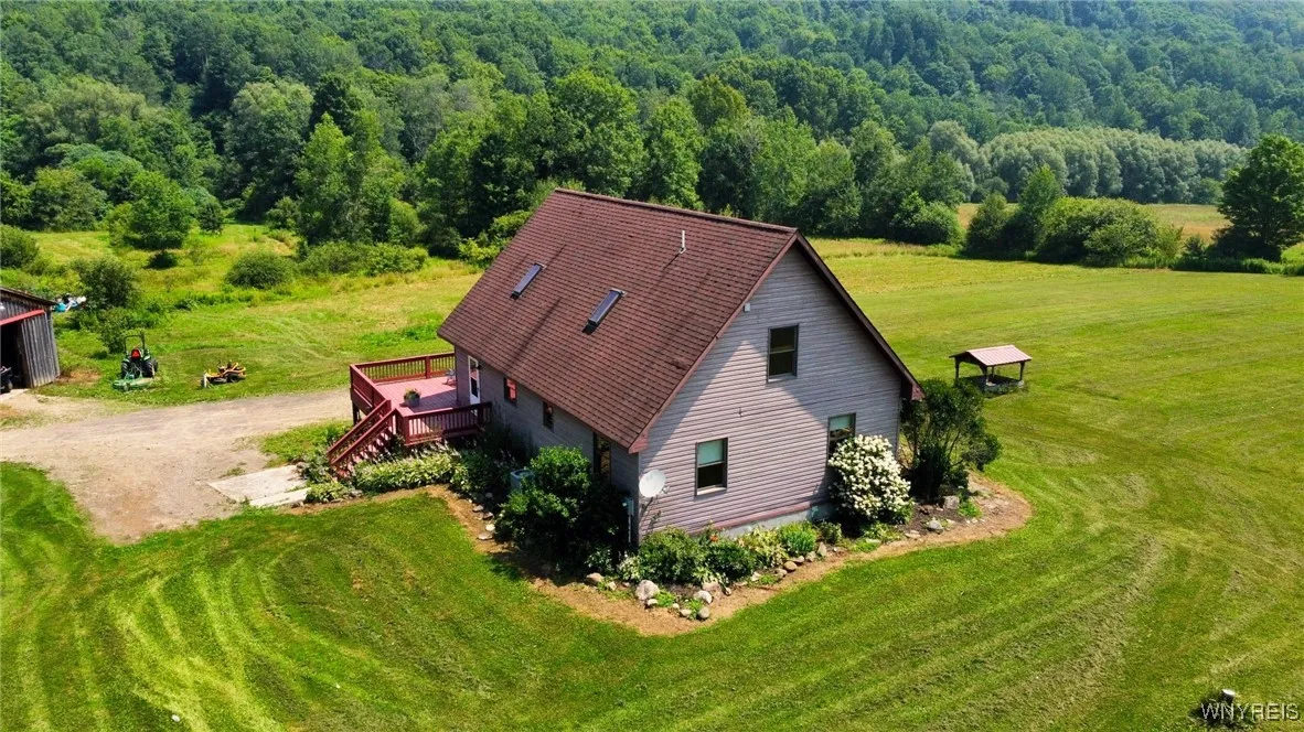 10130 Waite Hollow Road, New Albion, New York 1471, New Albion, New York 14719, 3 Bedrooms Bedrooms, 4 Rooms Rooms,2 BathroomsBathrooms,Residential,For Sale,10130 Waite Hollow Road, New Albion, New York 1471,B1622174