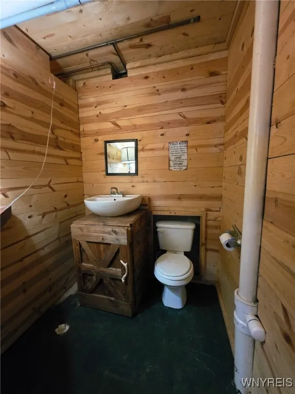 10130 Waite Hollow Road, New Albion, New York 1471, New Albion, New York 14719, 3 Bedrooms Bedrooms, 4 Rooms Rooms,2 BathroomsBathrooms,Residential,For Sale,10130 Waite Hollow Road, New Albion, New York 1471,B1622174