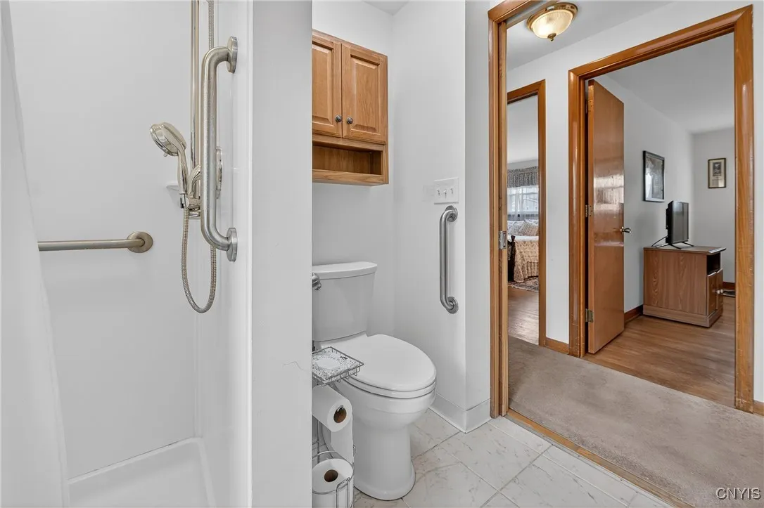 wheelchair accessible bathroom