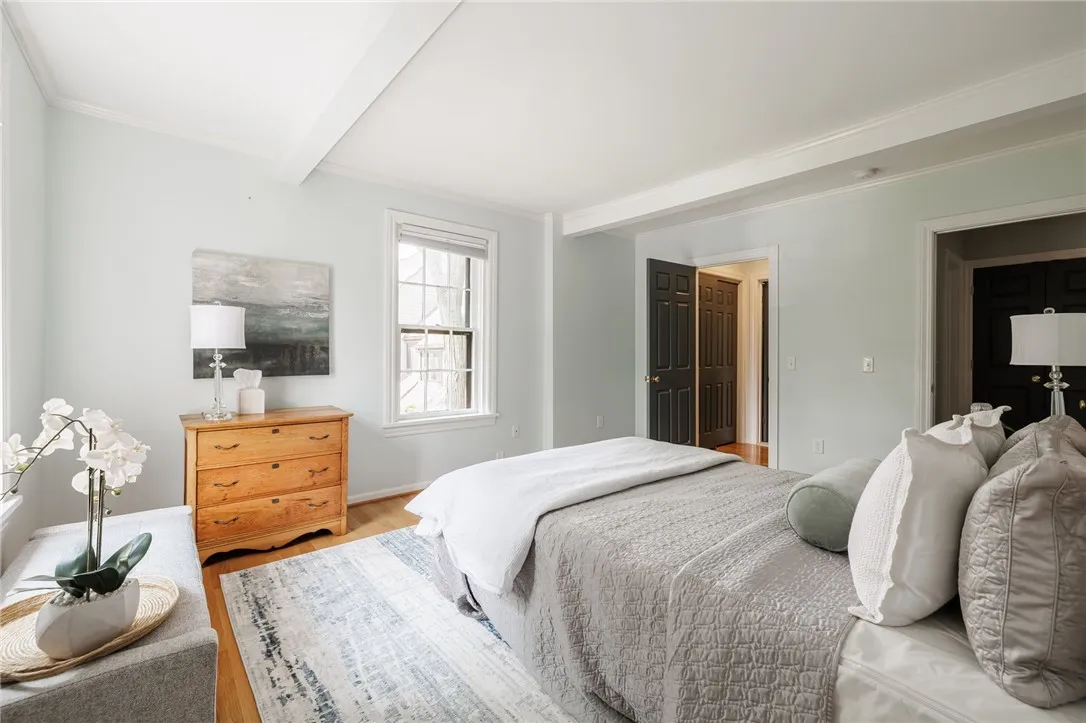 1569 East Ave, Rochester, New York 14610, Rochester, New York 14610, 4 Bedrooms Bedrooms, 7 Rooms Rooms,2 BathroomsBathrooms,Residential,For Sale,1569 East Ave, Rochester, New York 14610,R1620186