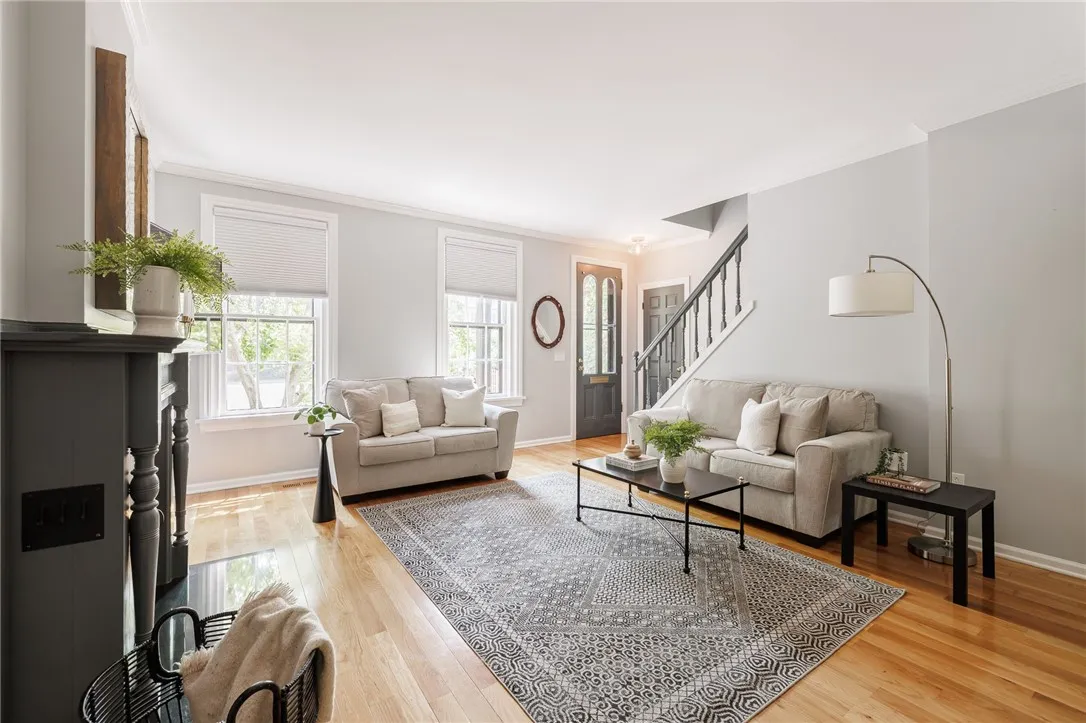 1569 East Ave, Rochester, New York 14610, Rochester, New York 14610, 4 Bedrooms Bedrooms, 7 Rooms Rooms,2 BathroomsBathrooms,Residential,For Sale,1569 East Ave, Rochester, New York 14610,R1620186