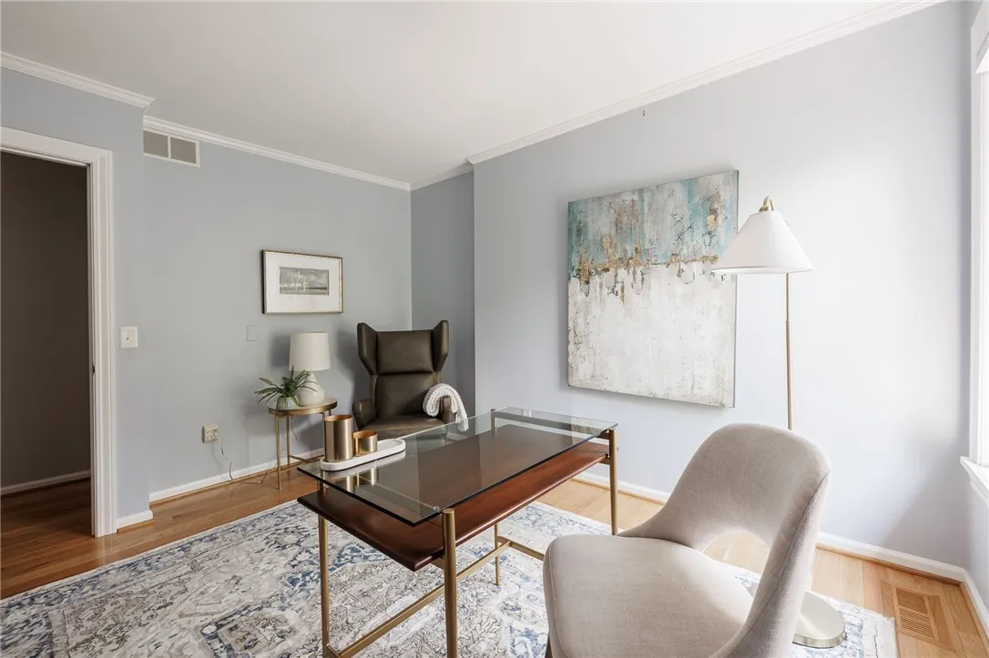 1569 East Ave, Rochester, New York 14610, Rochester, New York 14610, 4 Bedrooms Bedrooms, 7 Rooms Rooms,2 BathroomsBathrooms,Residential,For Sale,1569 East Ave, Rochester, New York 14610,R1620186