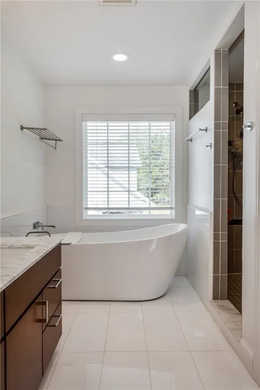 120 Saint Andrews Drive, Horseheads, New York 1484, Horseheads, New York 14845, 4 Bedrooms Bedrooms, 13 Rooms Rooms,3 BathroomsBathrooms,Residential,For Sale,120 Saint Andrews Drive, Horseheads, New York 1484,R1622318