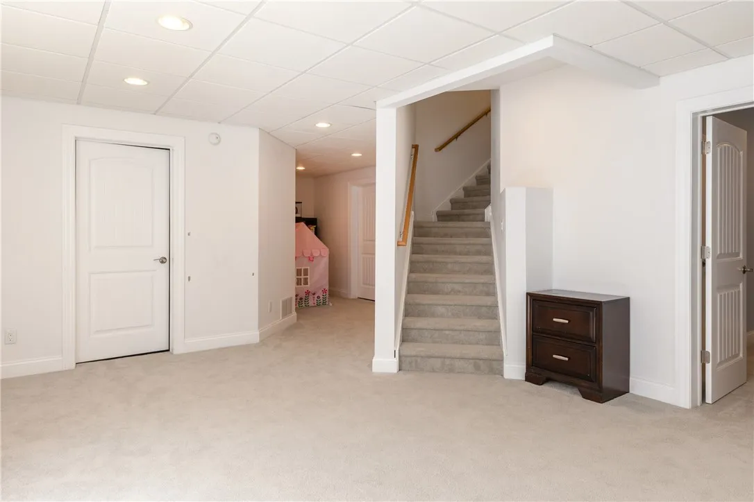 120 Saint Andrews Drive, Horseheads, New York 1484, Horseheads, New York 14845, 4 Bedrooms Bedrooms, 13 Rooms Rooms,3 BathroomsBathrooms,Residential,For Sale,120 Saint Andrews Drive, Horseheads, New York 1484,R1622318