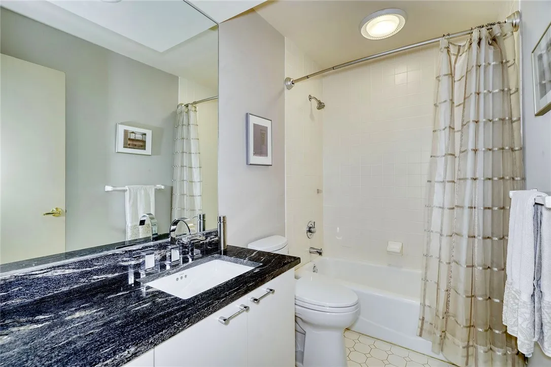 Main 2nd Floor Bathroom
