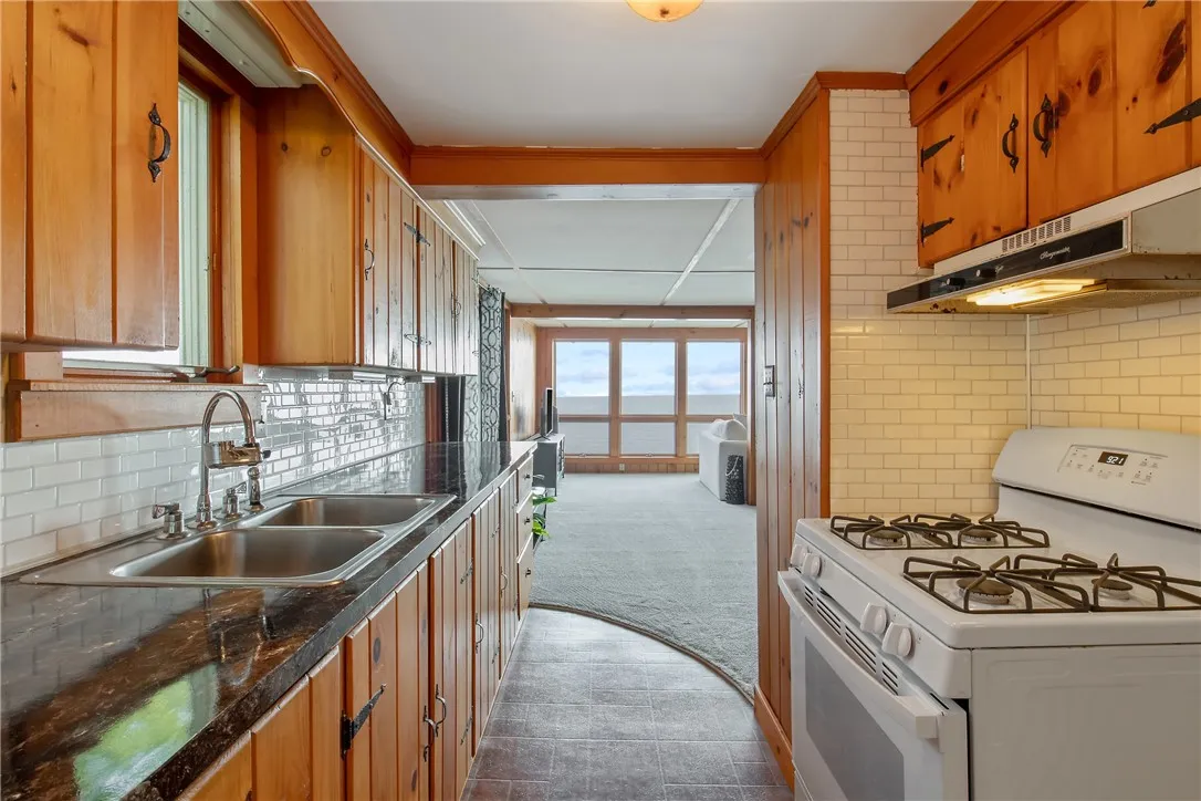 55 Lakeview Road, Mexico, New York 13114, Mexico, New York 13114, 3 Bedrooms Bedrooms, 7 Rooms Rooms,1 BathroomBathrooms,Residential,For Sale,55 Lakeview Road, Mexico, New York 13114,R1621200